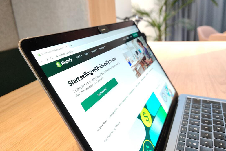 Image for Upgrade Shopify to Version 2.0: Benefits, Features, and Migration Tips