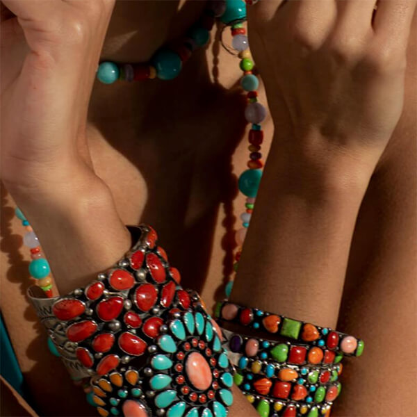 Custom Shopify store for a jewelry designer project thumbnail